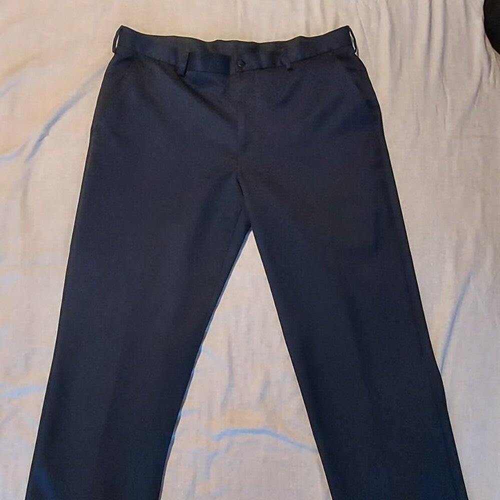 Van Hausen 38x32 blue dress pants